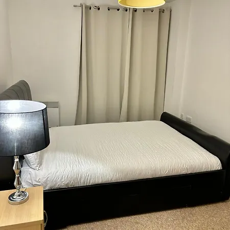 City Centre Cosy Apartment-3